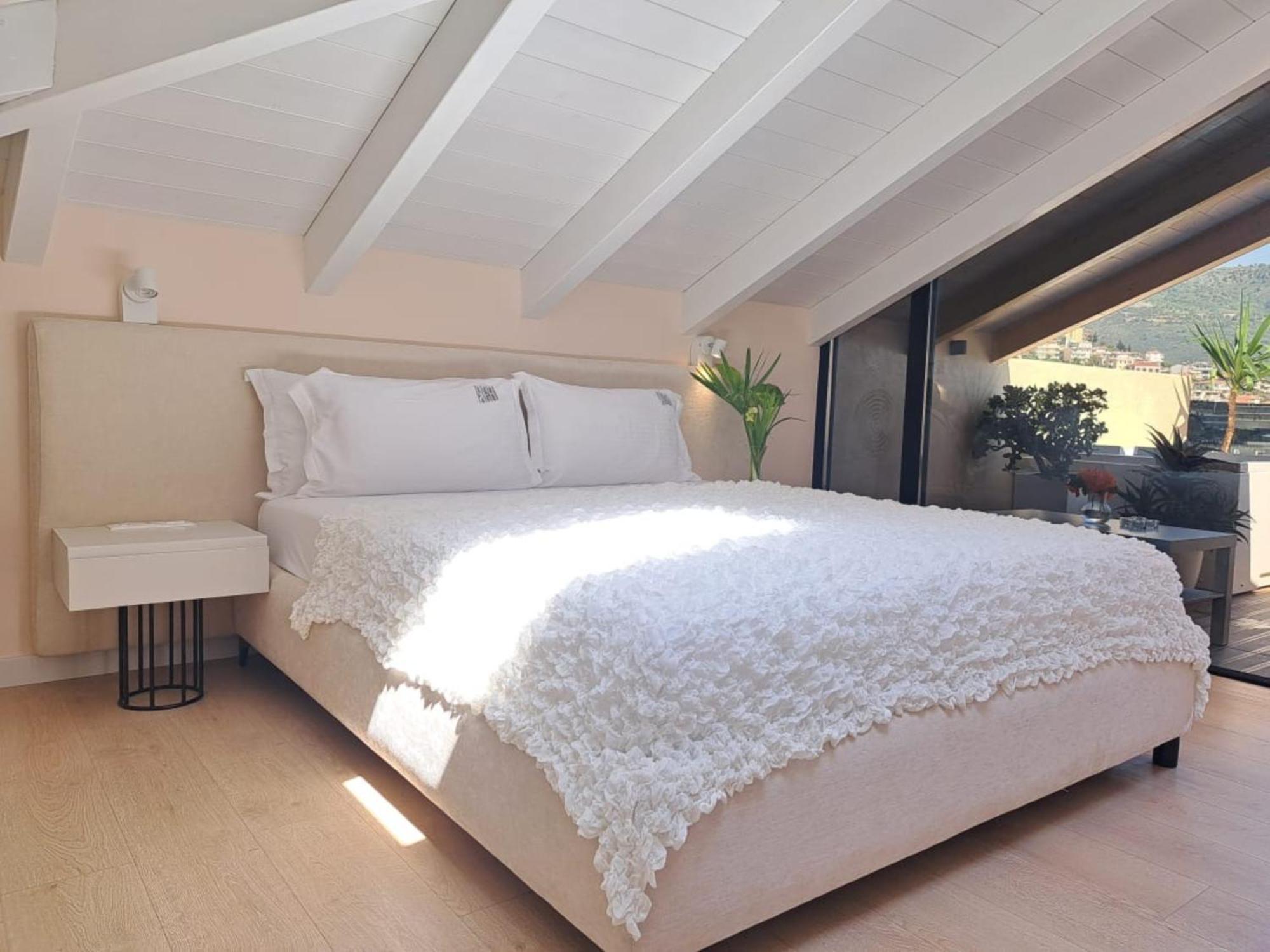 Rea Boutique Hotel Himare Exterior foto
